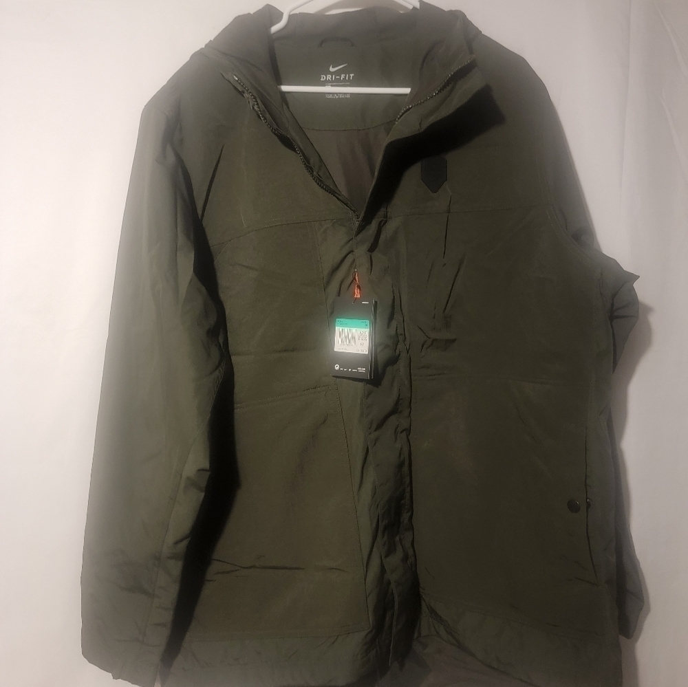 Nike Lebron Jacket Protect Mens Size XL Sequoia  AT3902-355 Loose Fit